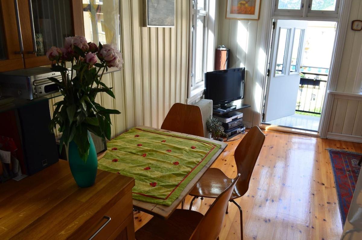 Historic Bergen House, Right In The Middle Of Everything! Buitenkant foto