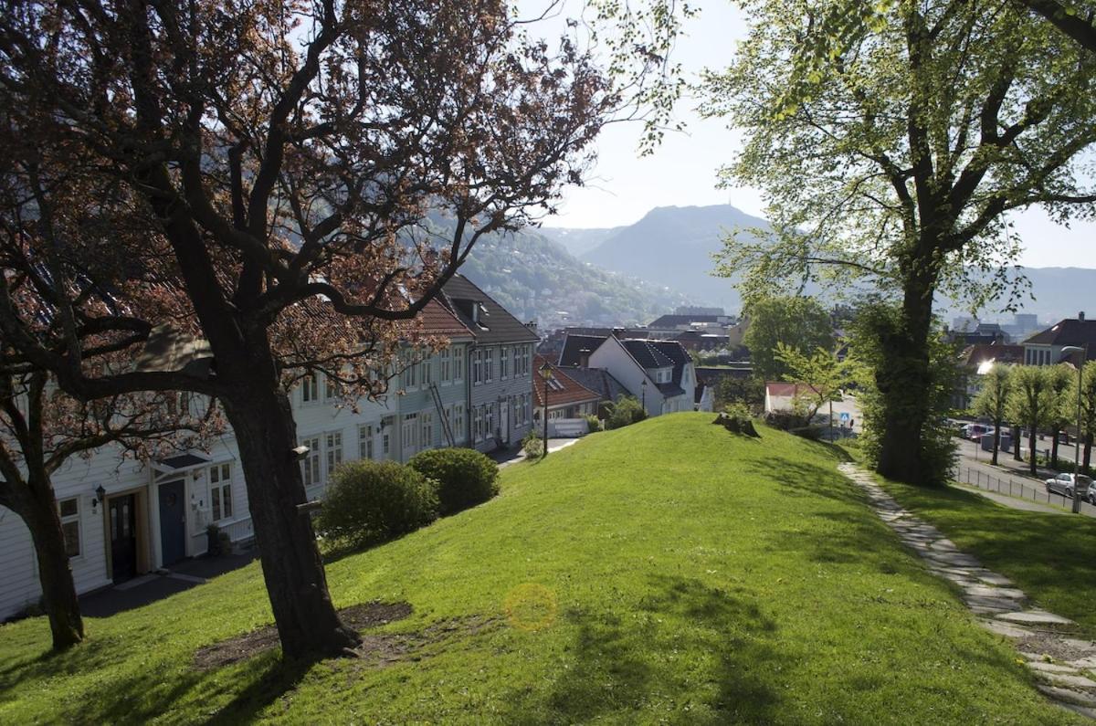 Historic Bergen House, Right In The Middle Of Everything! Buitenkant foto