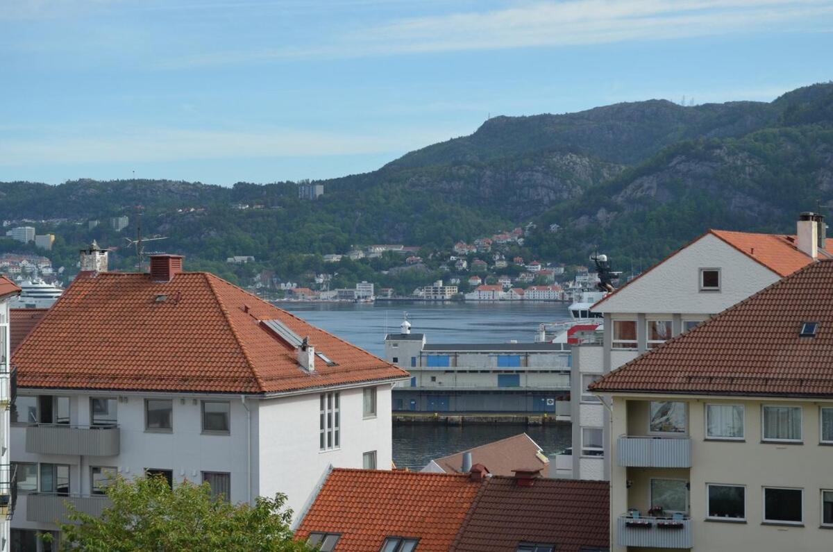 Historic Bergen House, Right In The Middle Of Everything! Buitenkant foto